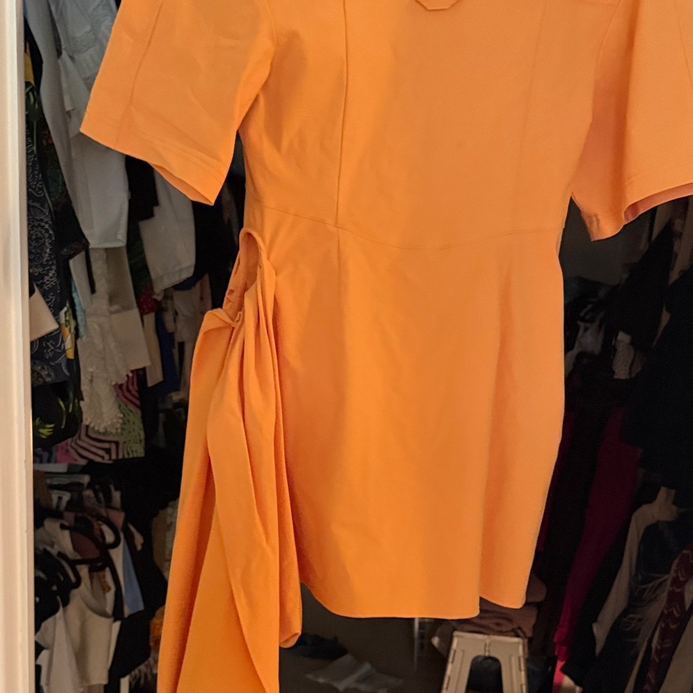 Jacquemus Vibrant Orange Draped Button-Up Dress - Picture 5 of 5